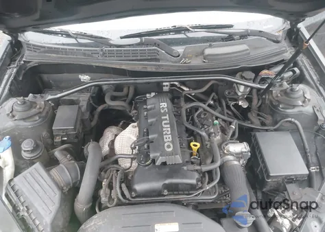 2010 Hyundai Genesis 2.0T z USA, uszkodzony, nr VIN KMHHT6KD7AU028056